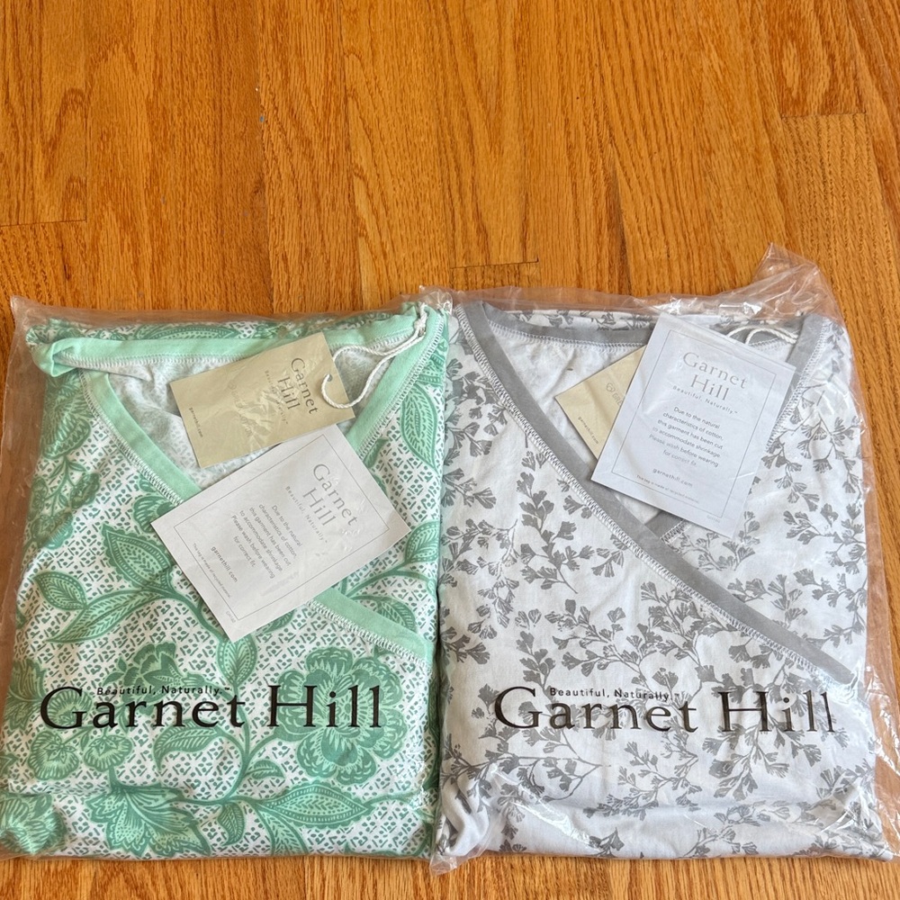 Garnet Hill Green and Gray Floral Pajama Set, New with tags